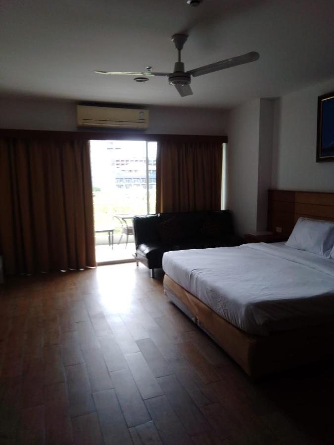วิวทะเล 6 สวีท อพาร์ตเม้นท์ Apartment Pattaya ภายนอก รูปภาพ