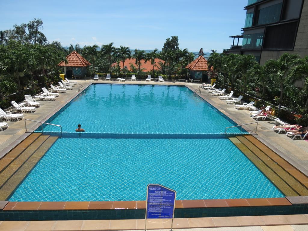 วิวทะเล 6 สวีท อพาร์ตเม้นท์ Apartment Pattaya ภายนอก รูปภาพ