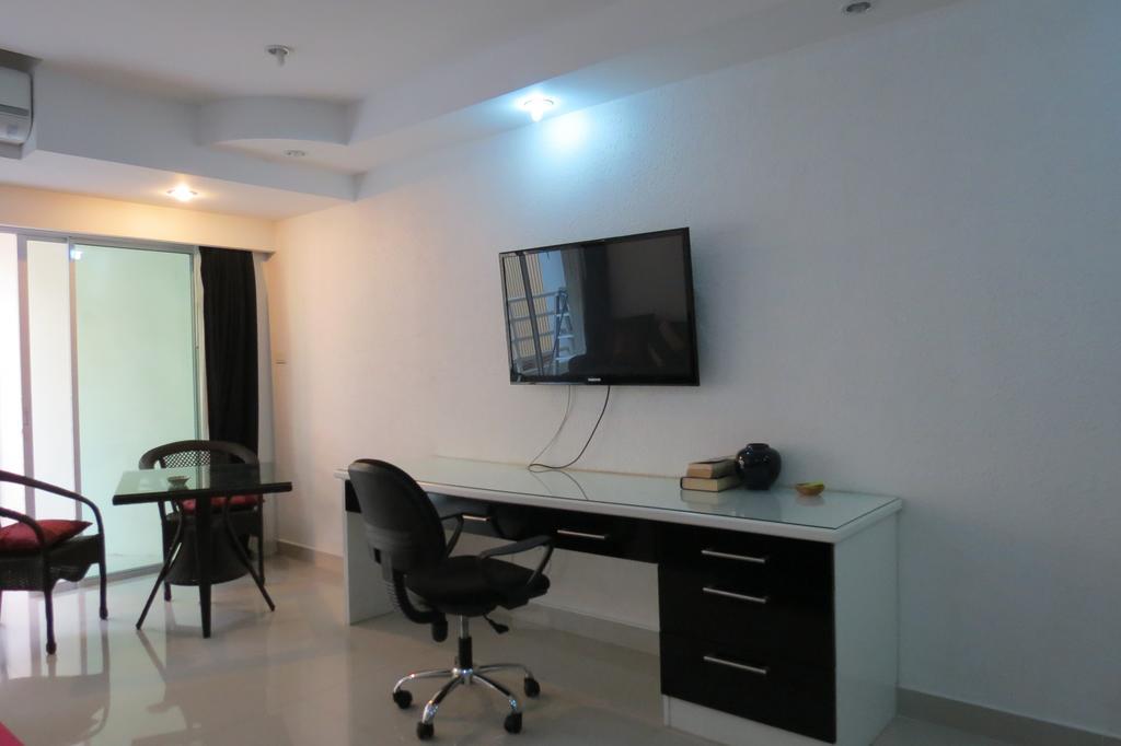 วิวทะเล 6 สวีท อพาร์ตเม้นท์ Apartment Pattaya ภายนอก รูปภาพ