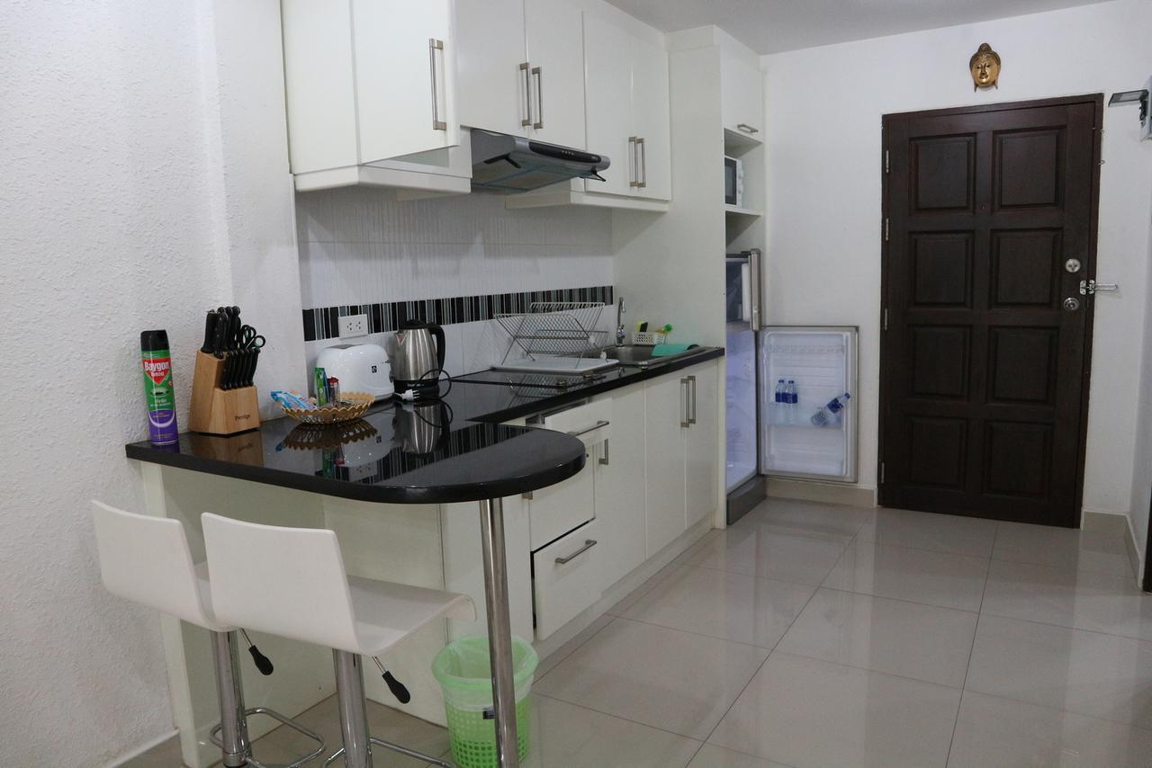 วิวทะเล 6 สวีท อพาร์ตเม้นท์ Apartment Pattaya ภายนอก รูปภาพ