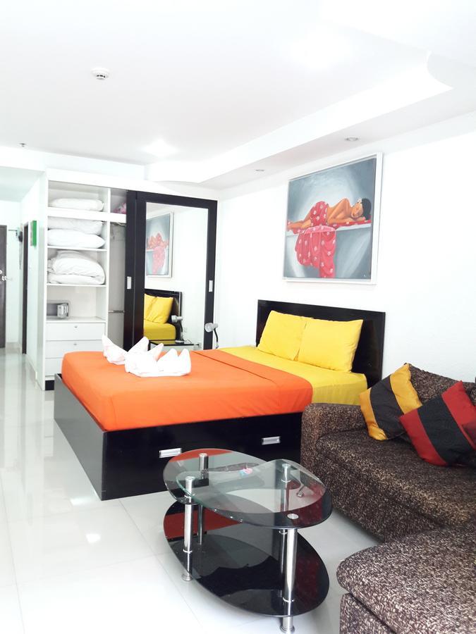 วิวทะเล 6 สวีท อพาร์ตเม้นท์ Apartment Pattaya ภายนอก รูปภาพ